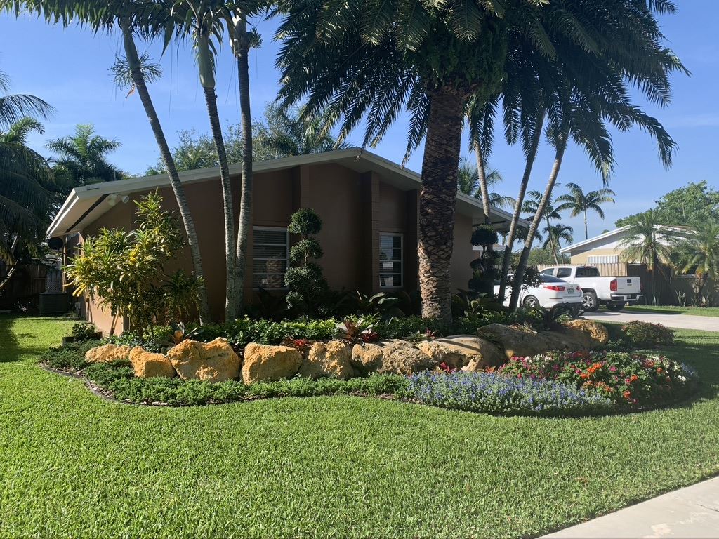 Miami Beach Landscaping Services | Big Green Men Corp